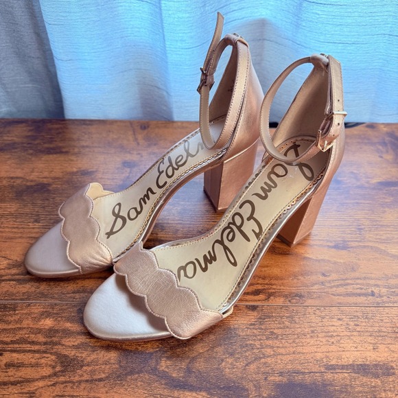 Sam Edelman Women's Odila‎ Block Heel Sandals Scalloped Ankle Strap Rose Gold 9M - Picture 1 of 11